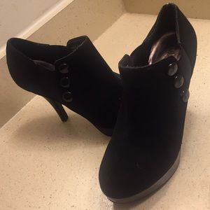 (Sold) Black heels